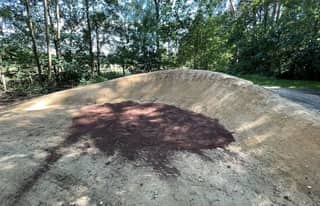 Artikelbild zu Post - ❤️ Wir für unsere Sport- und Spielstätten - MoinHei.de